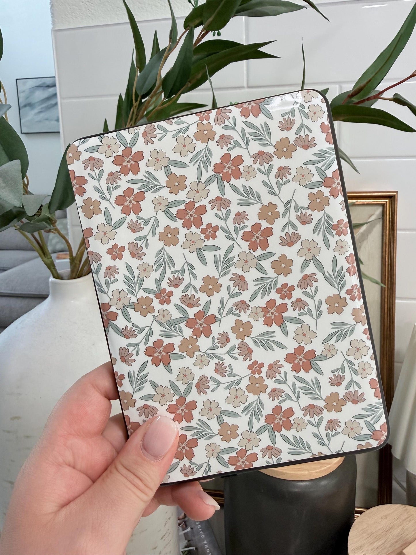 E-Reader Skin | Falling Floral | Cute Bookish E-Reader Skin | Paper & Glow
