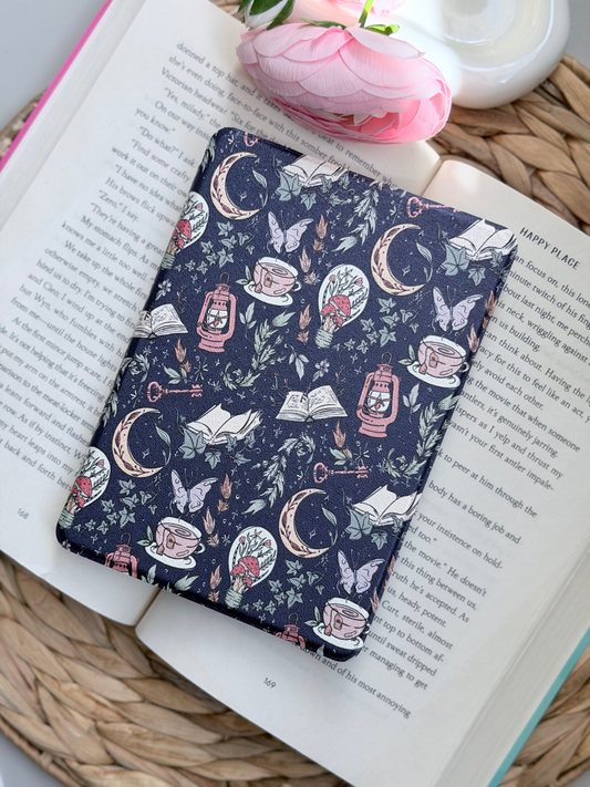 Enchanted Chapters Kindle Case | Paper & Glow