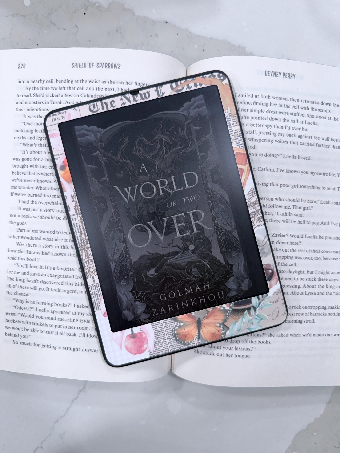 E-Reader Skin | Scrapbook-Paris-Aesthetic | Cute Bookish E-Reader Skin | Paper & Glow