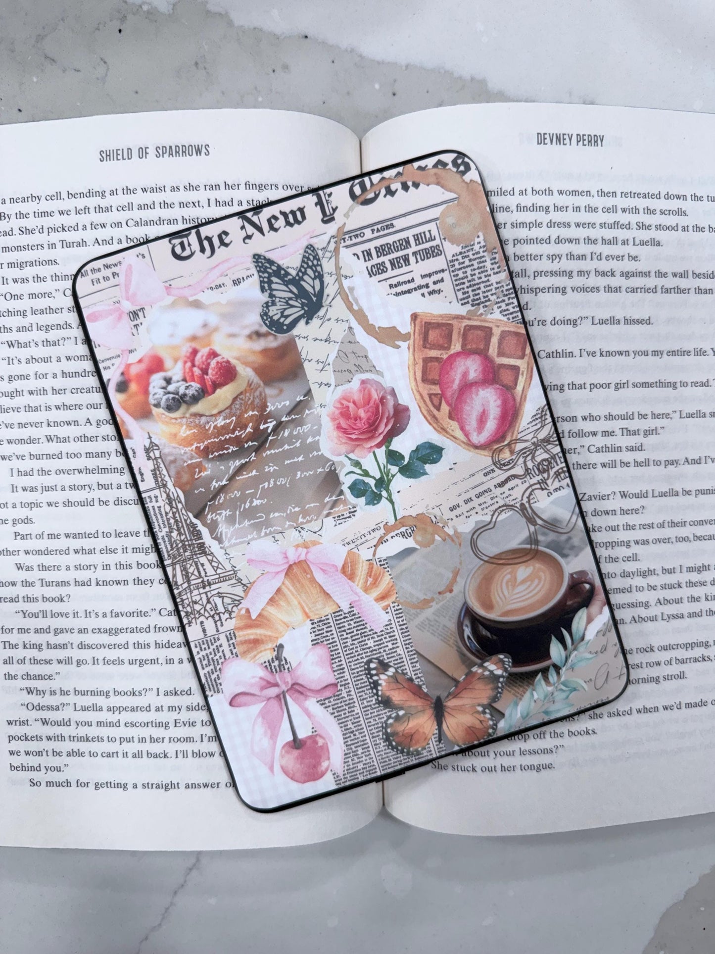 E-Reader Skin | Scrapbook-Paris-Aesthetic | Cute Bookish E-Reader Skin | Paper & Glow