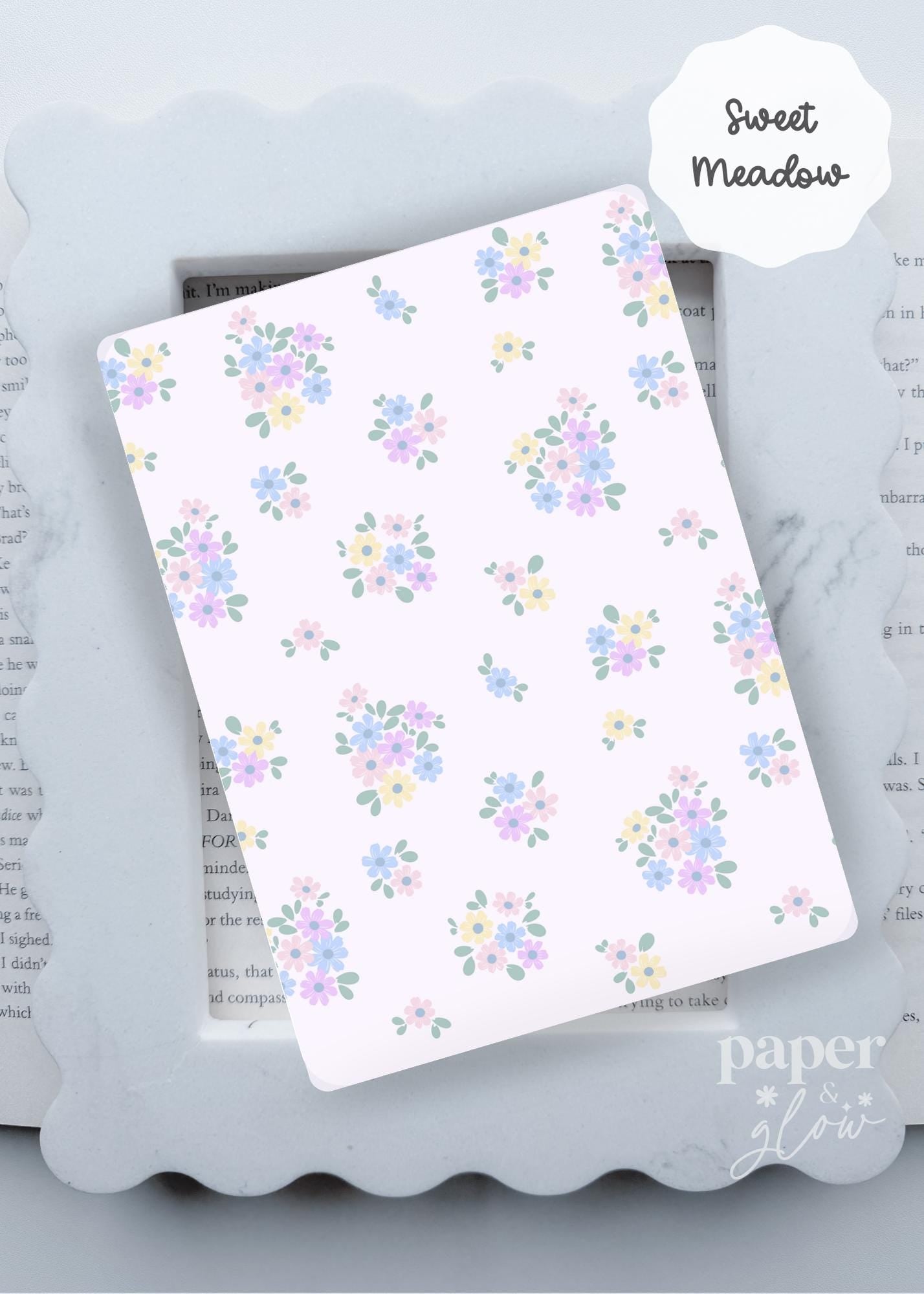 The Heirloom Bloom Collection E-Reader Insert | Paper & Glow