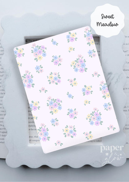 The Heirloom Bloom Collection E-Reader Insert | Paper & Glow