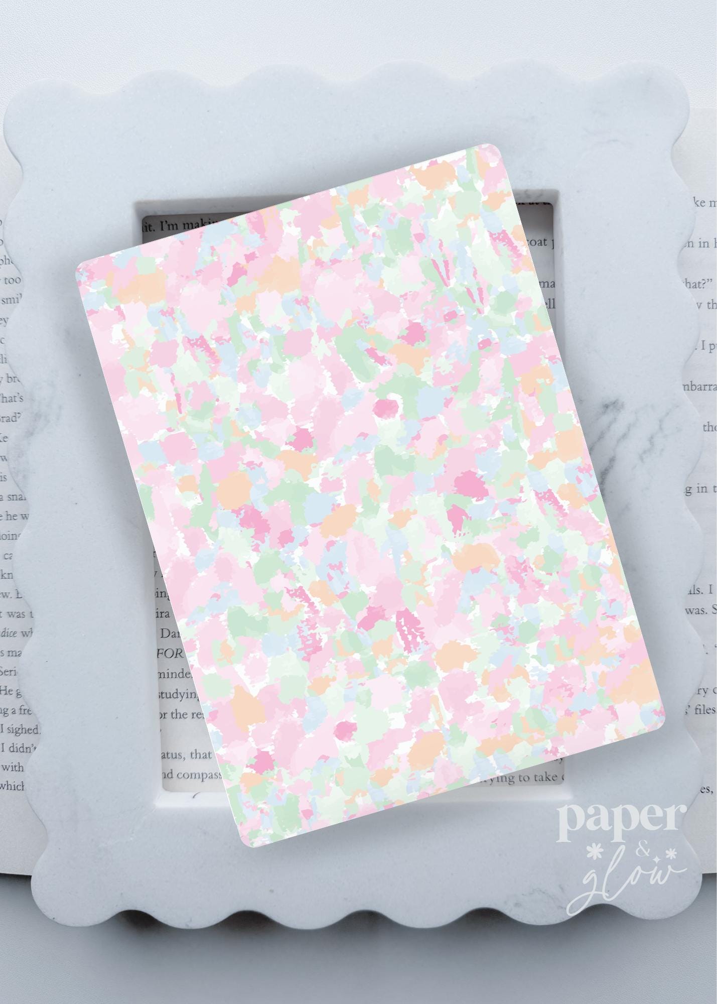 Water-Color: "Madeleine" | E-Reader Insert | Paper & Glow